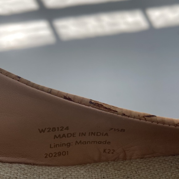 Cole Hahn, Size 7.5 - Picture 5 of 5